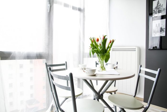 radiateur electrique a inertie dans un salon